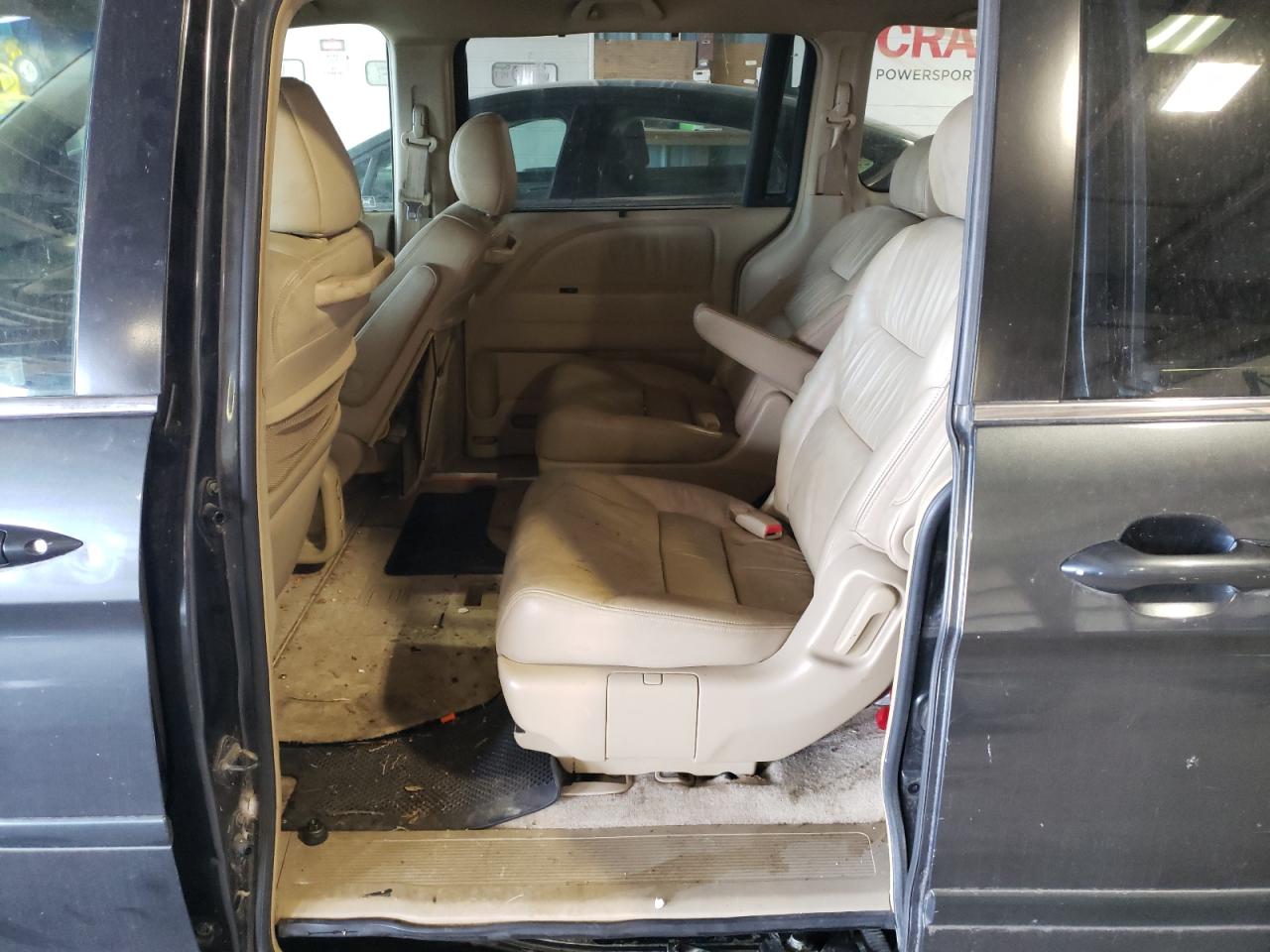 Photo 6 from auction – 2005 HONDA ODYSSEY EX with VIN 5FNRL387X5B081504