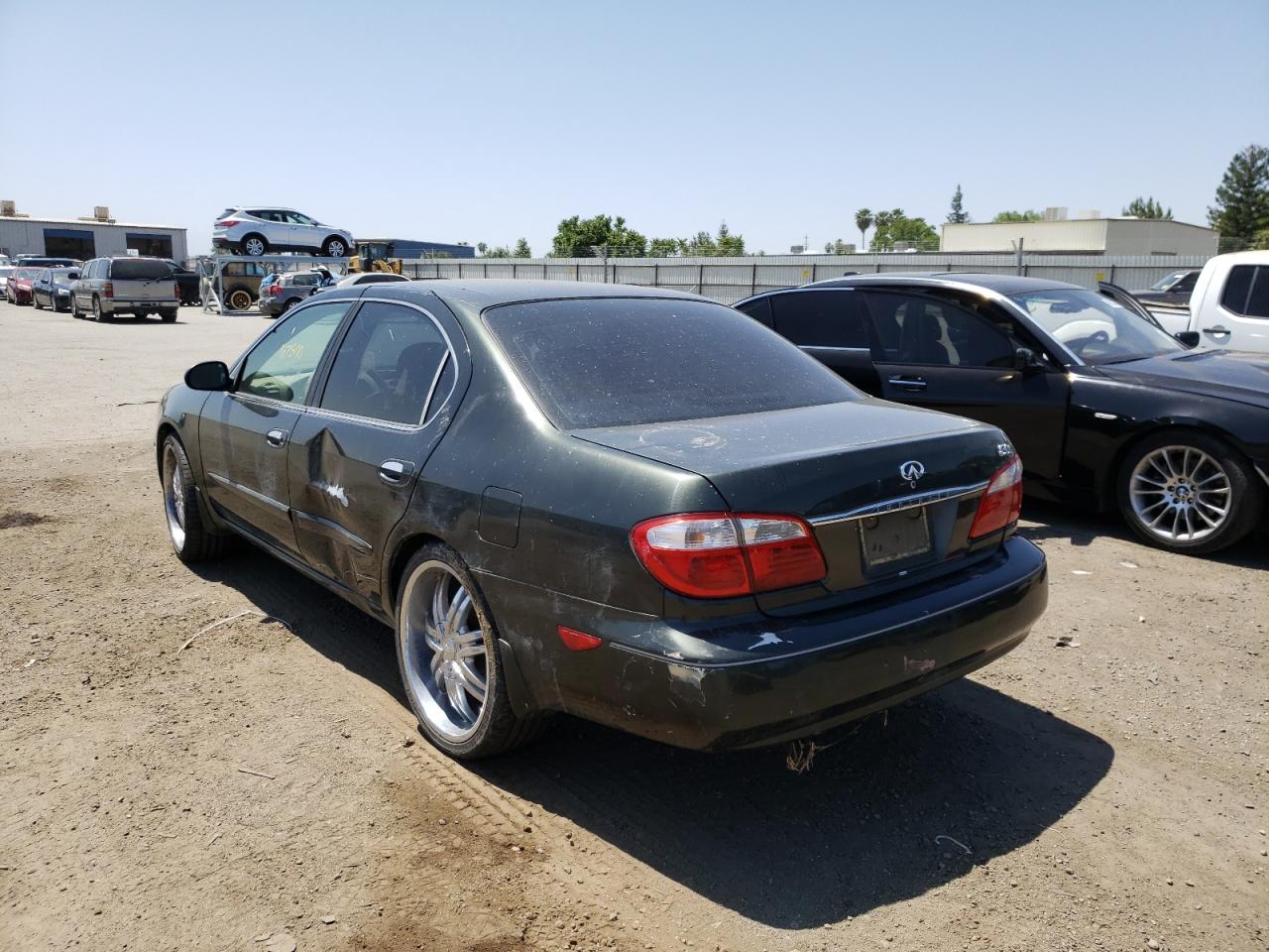 Photo 3 from auction – 2000 INFINITI I30 with VIN JNKCA31A9YT119600