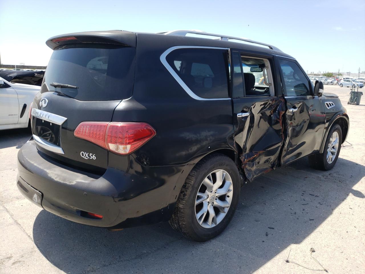Photo 4 from auction – 2011 INFINITI QX56 with VIN JN8AZ2NC2B9302837