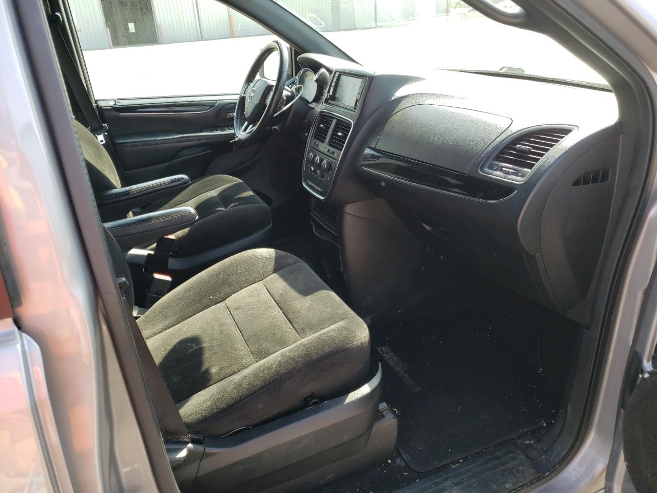 Photo 5 from auction – 2016 DODGE GRAND CARA with VIN 2C4RDGBG3GR350639