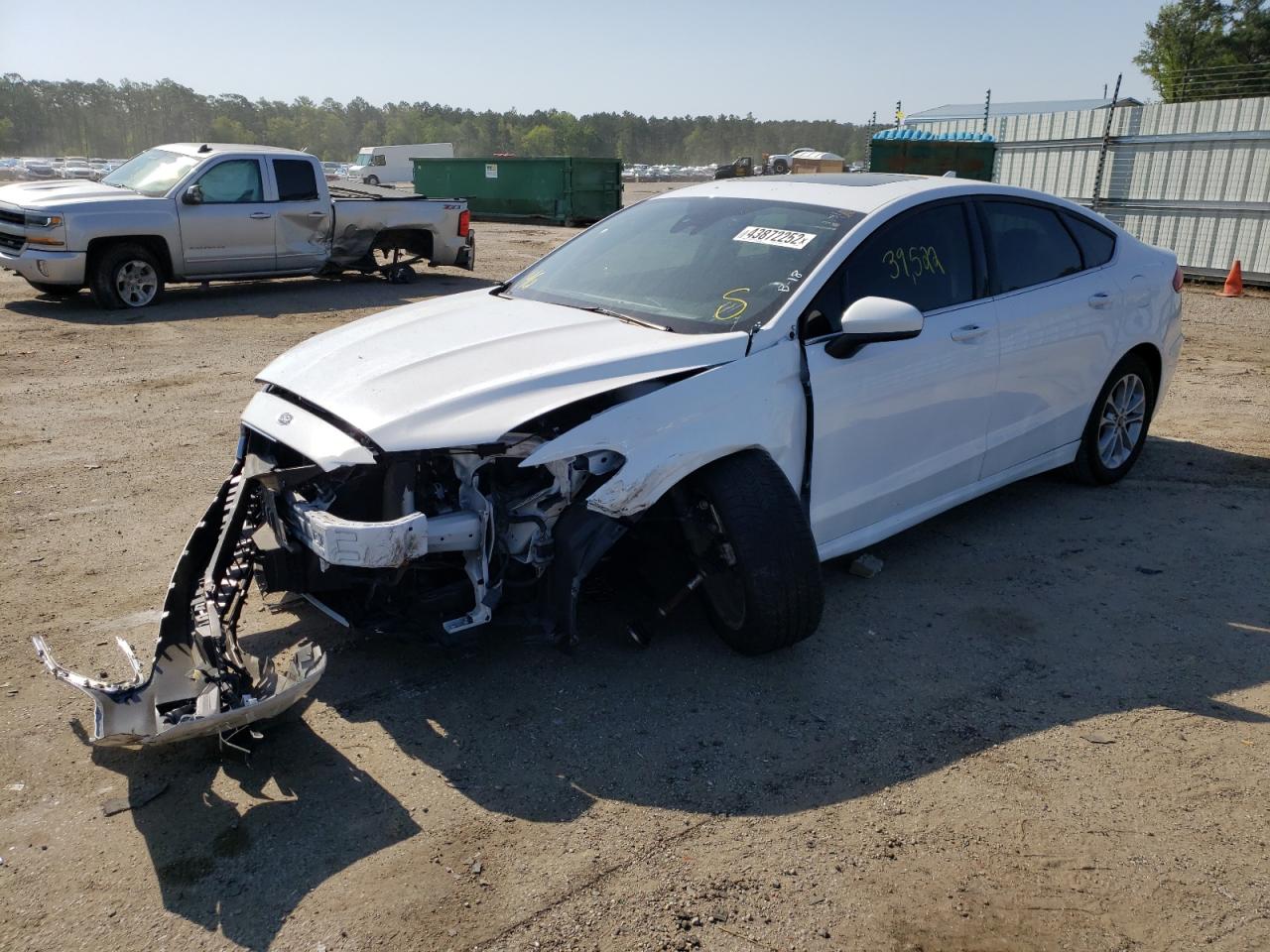 Photo 2 from auction – 2020 FORD FUSION SE with VIN 3FA6P0HD2LR184056