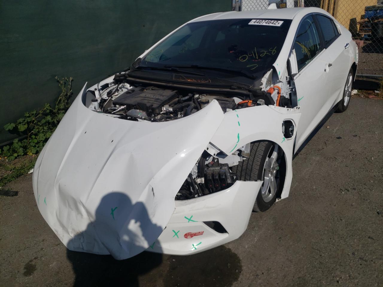 Photo 2 from auction – 2018 CHEVROLET VOLT LT with VIN 1G1RC6S55JU155530