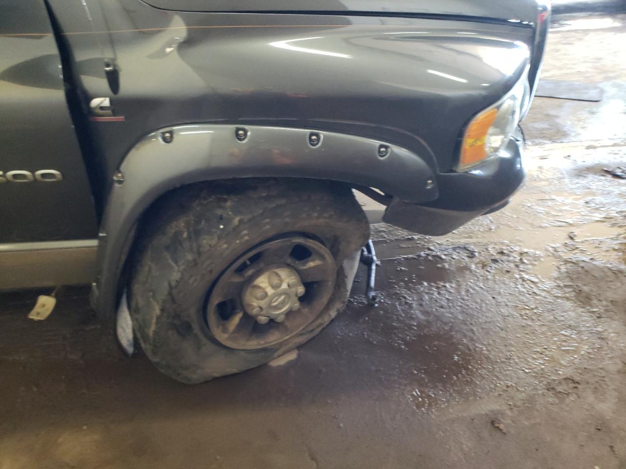 Photo 9 from auction – 2004 DODGE RAM 2500 S with VIN 3D7KU28C44G154502