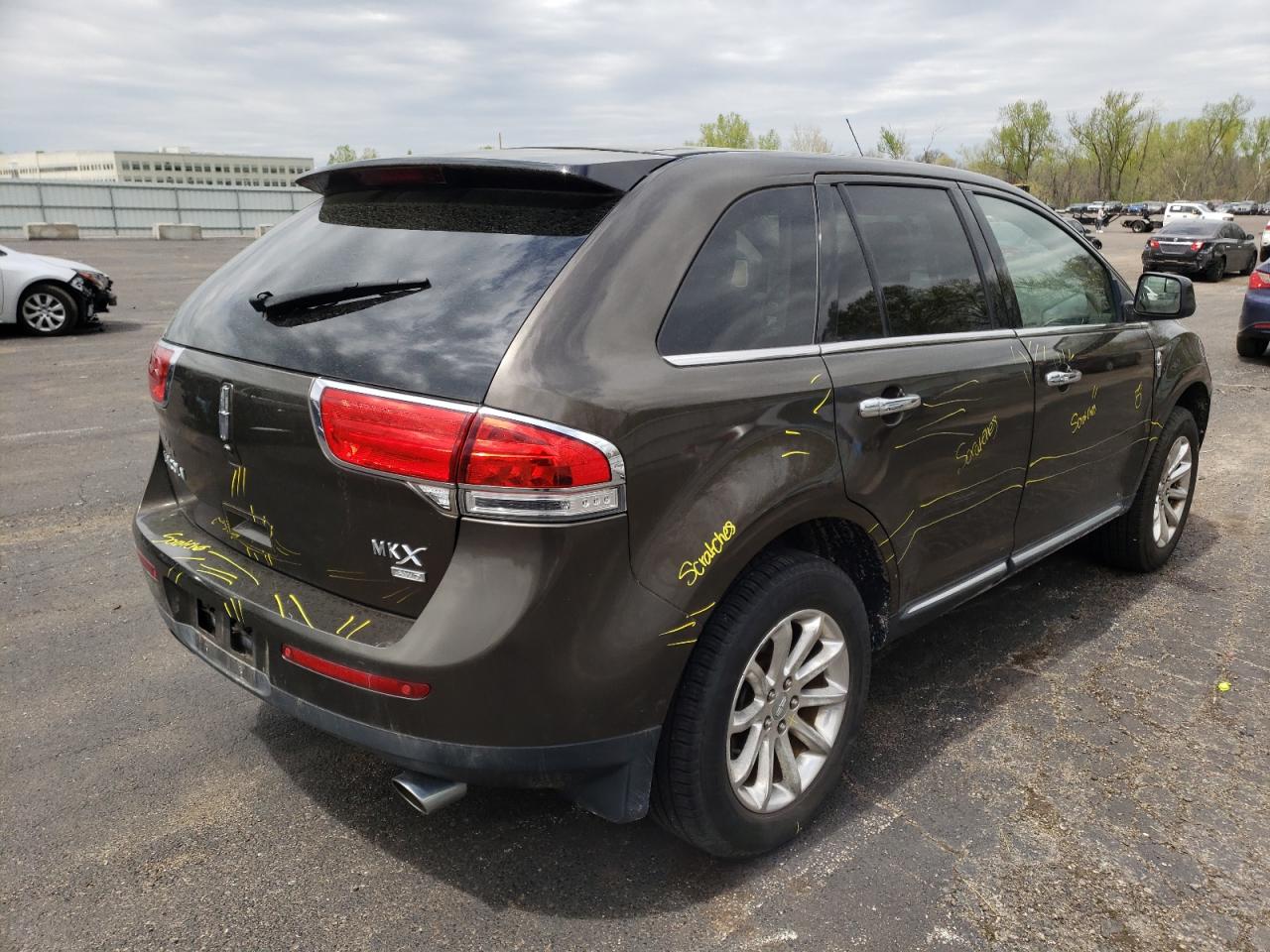 Photo 4 from auction – 2011 LINCOLN MKX with VIN 2LMDJ8JK4BBJ07096