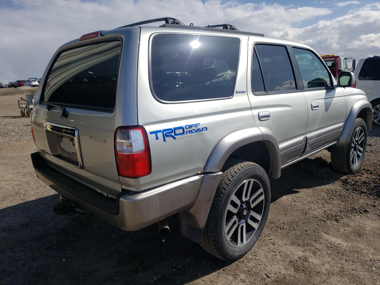 Photo 4 from auction – 2002 TOYOTA 4RUNNER LI with VIN JT3HN87R729060965
