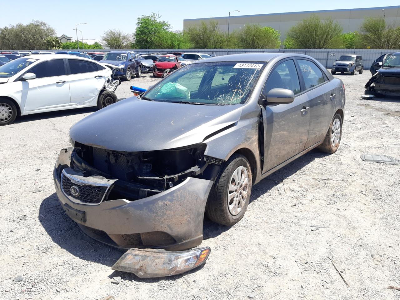 Photo 2 from auction – 2013 KIA FORTE EX with VIN KNAFU4A27D5675386