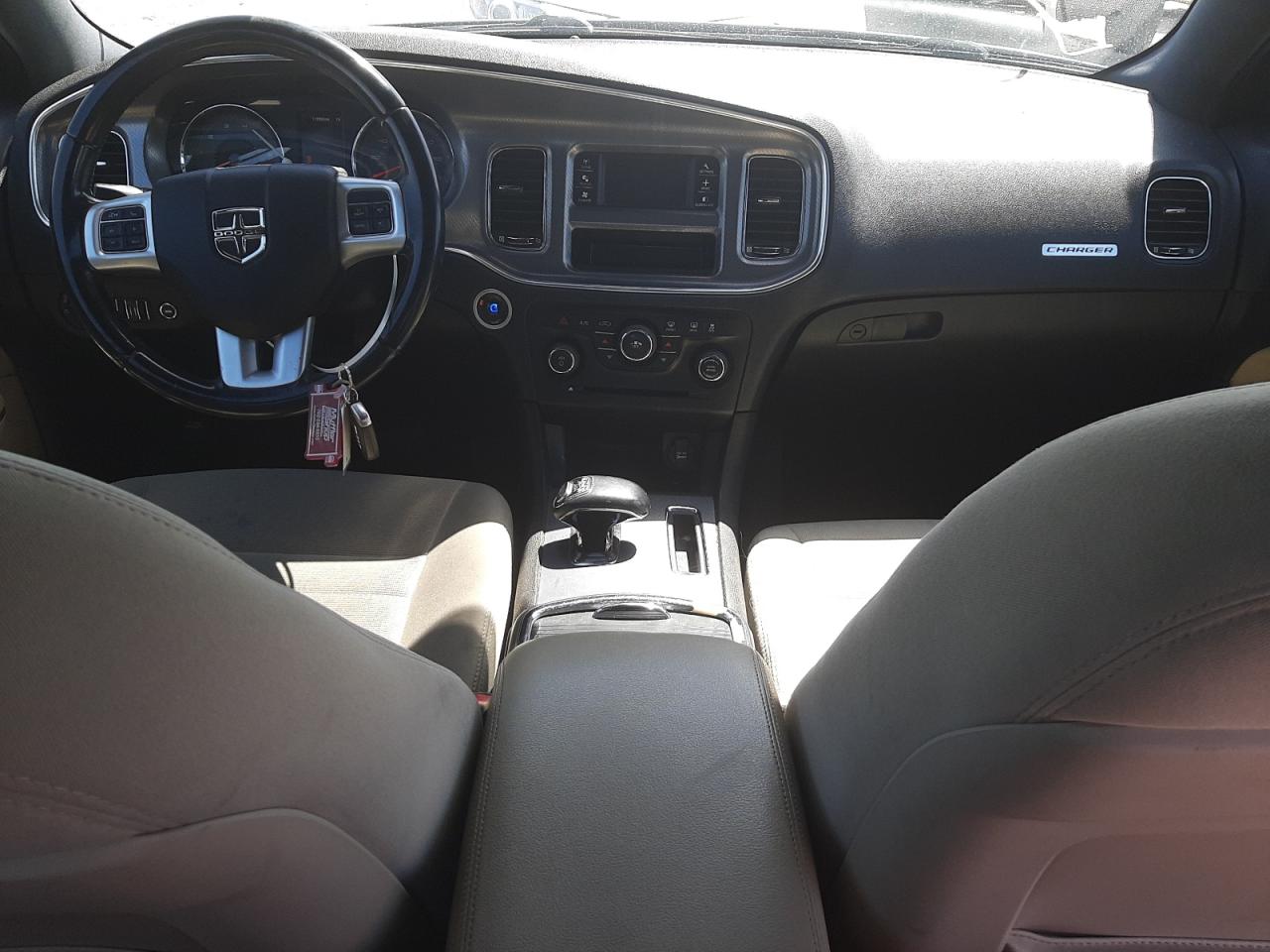 Photo 9 from auction – 2012 DODGE CHARGER SE with VIN 2C3CDXBG4CH300407