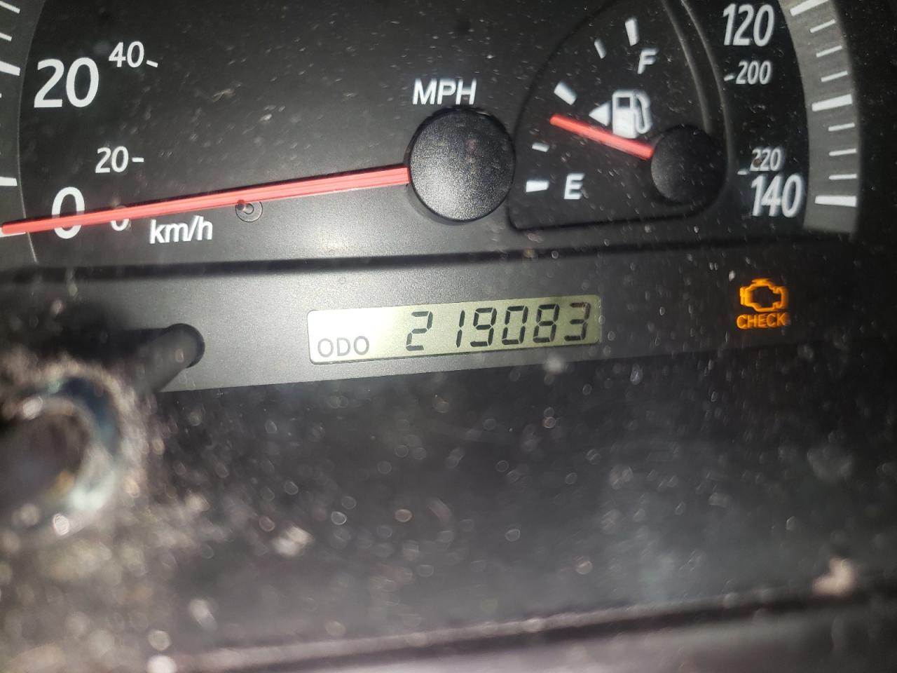 Photo 8 from auction – 2002 TOYOTA CAMRY LE with VIN 4T1BE32K92U085499
