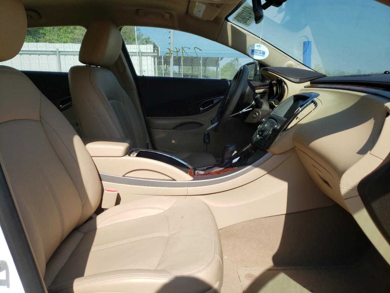 Photo 5 from auction – 2013 BUICK LACROSSE with VIN 1G4GC5E38DF306237