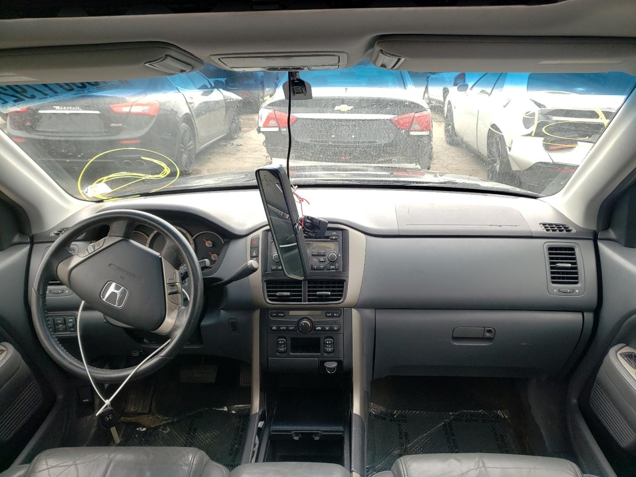 Photo 9 from auction – 2008 HONDA PILOT EXL with VIN 5FNYF18558B010155