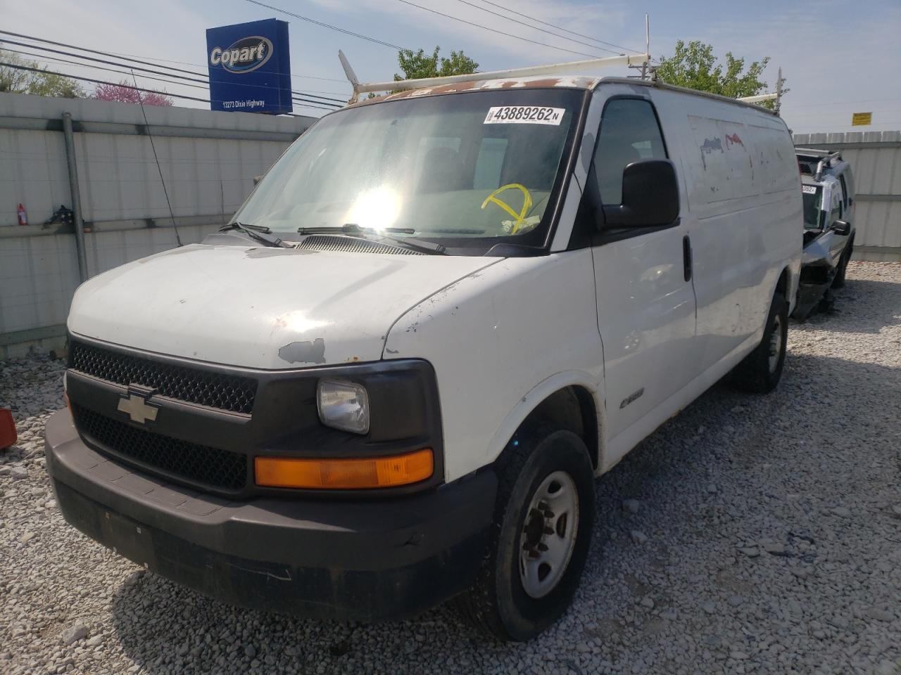 Photo 2 from auction – 2003 CHEVROLET EXPRESS G3 with VIN 1GCHG35U131175075