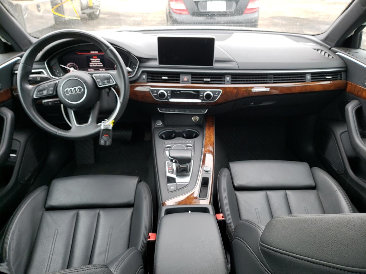 Zdjęcie 9 z aukcji – 2017 AUDI A4 PRESTIG z VIN WAUFNBF45HN027062