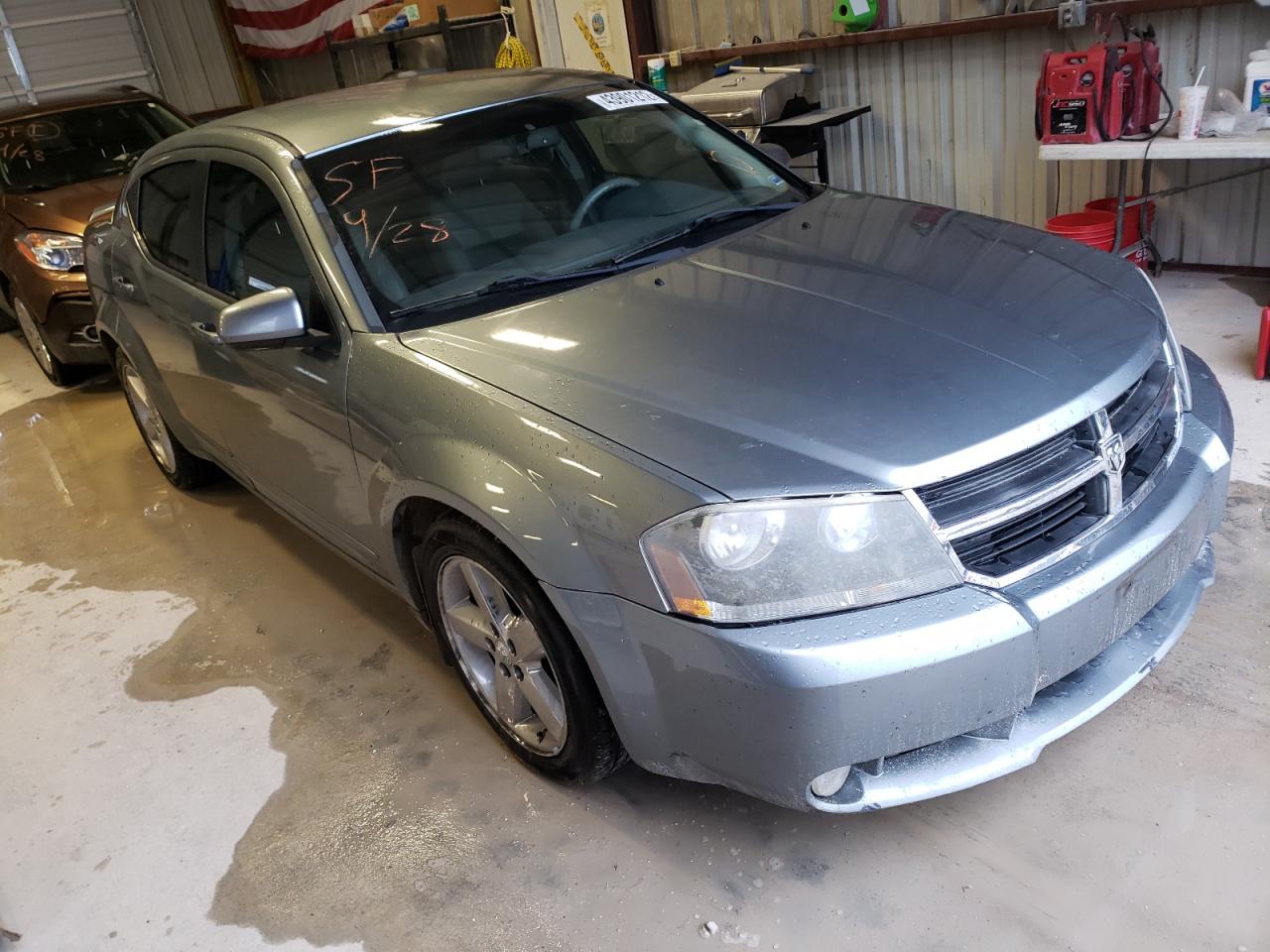 DODGE AVENGER R/ 2008 with VIN 1B3LC76M18N665125 - Photo from auction