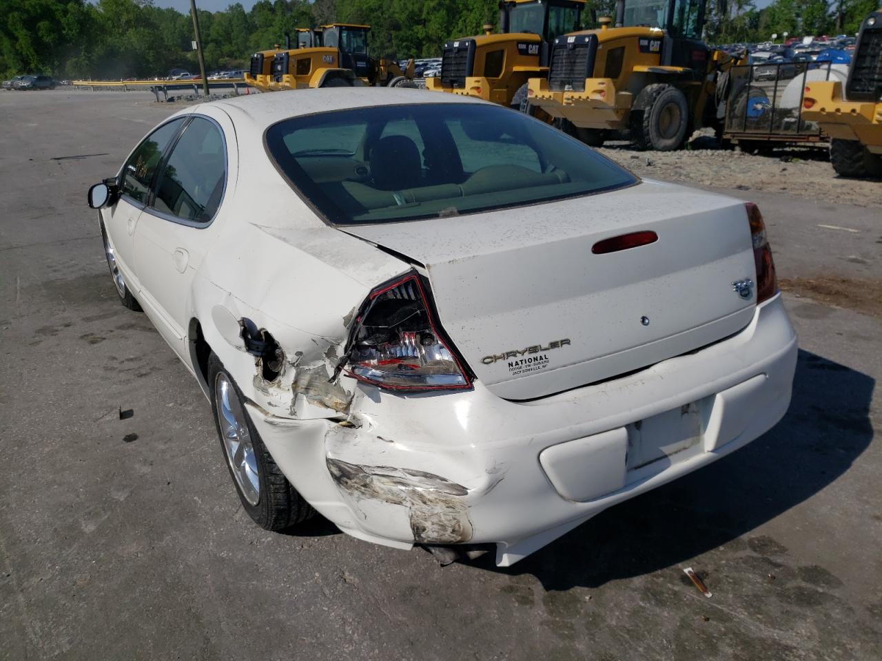 Photo 3 from auction – 2003 CHRYSLER 300M with VIN 2C3HE66G13H573957