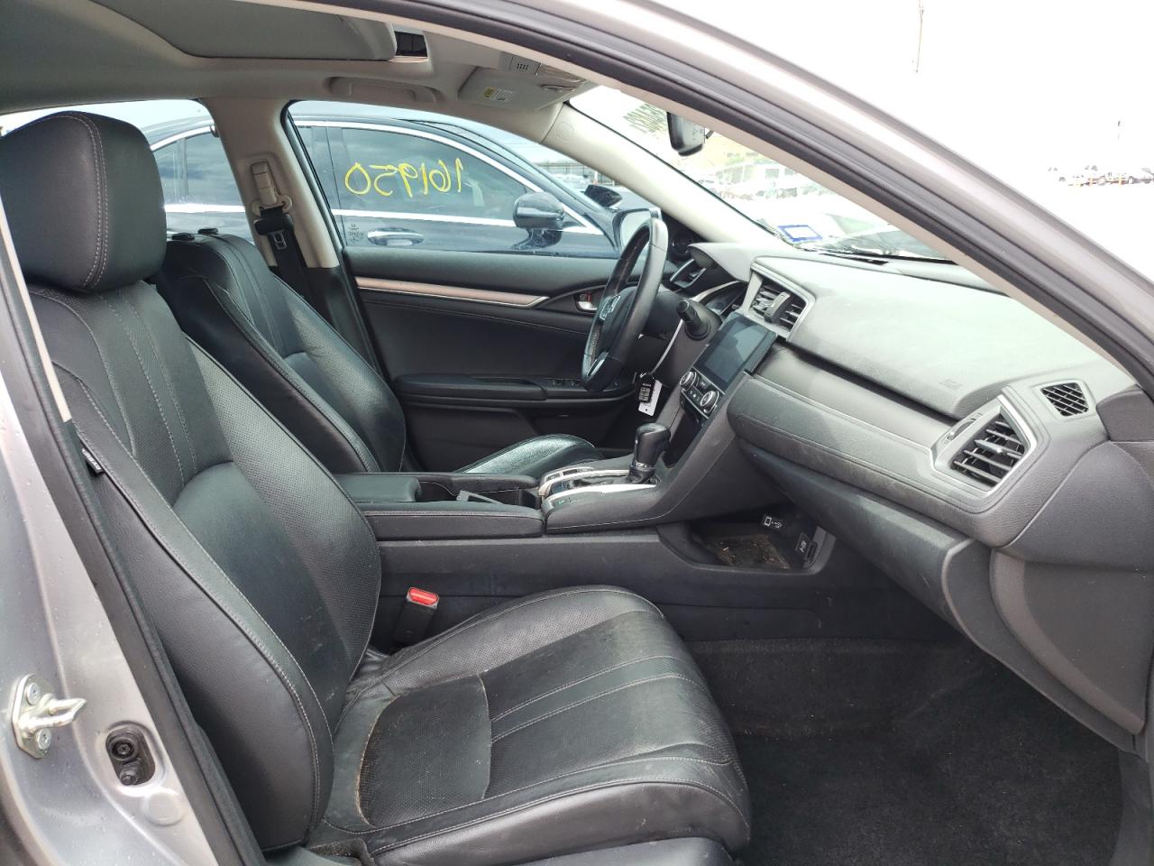 Photo 5 from auction – 2016 HONDA CIVIC EXL with VIN 19XFC1F72GE043980