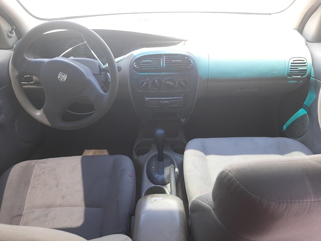 Photo 9 from auction – 2003 DODGE NEON SE with VIN 1B3ES26C03D137872