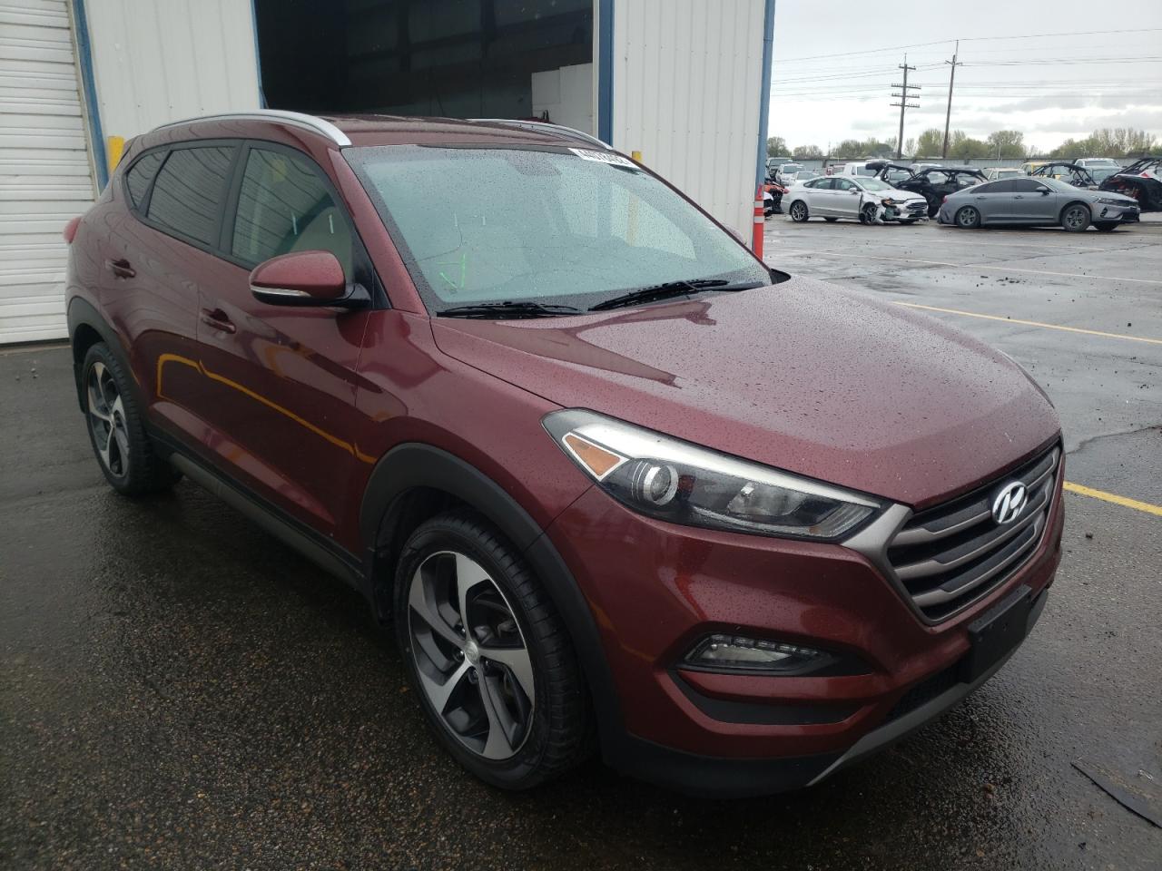 HYUNDAI TUCSON LIM 2016 with VIN KM8J3CA21GU043824 - Photo from auction