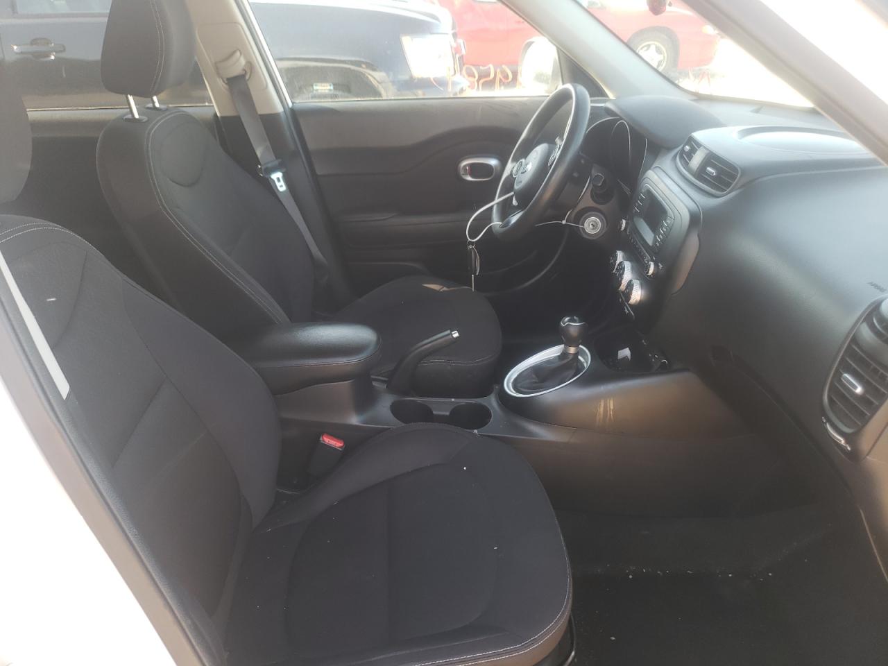 Photo 5 from auction – 2015 KIA SOUL with VIN KNDJN2A21F7779393