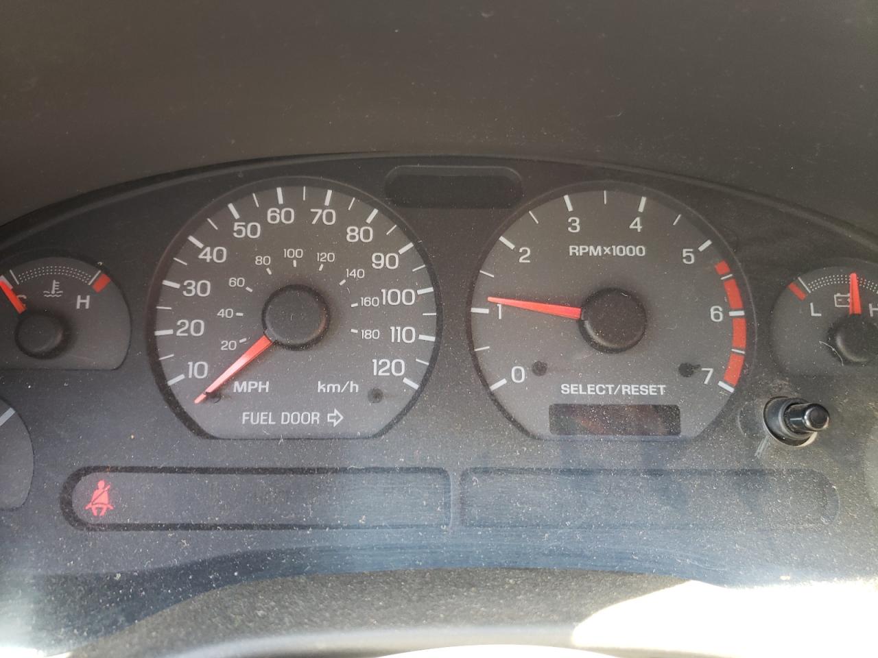 Photo 8 from auction – 2000 FORD MUSTANG with VIN 1FAFP4046YF288864