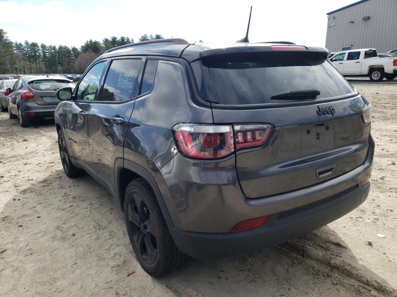 Photo 3 from auction – 2019 JEEP COMPASS LA with VIN 3C4NJCBBXKT613915