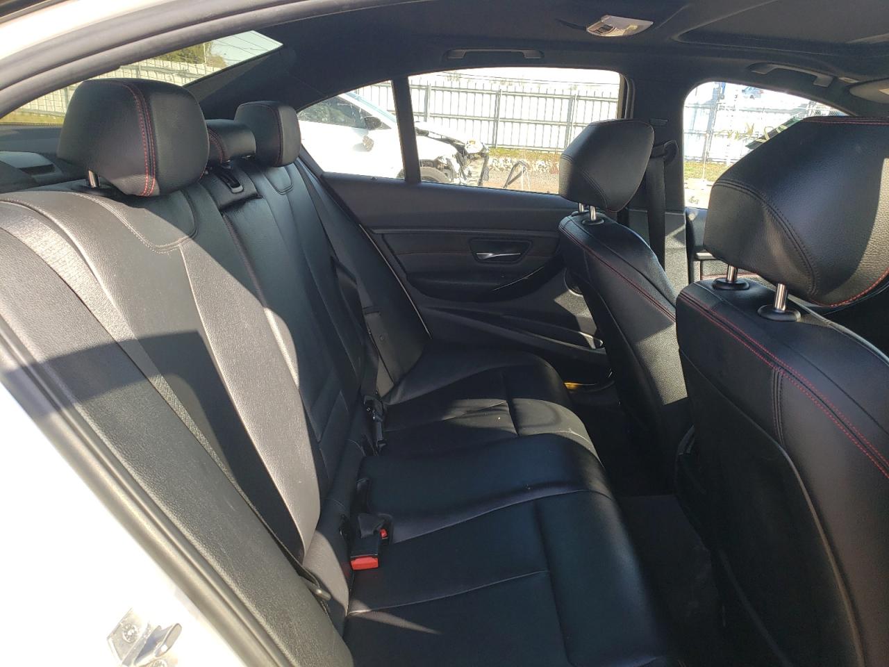 Photo 6 from auction – 2013 BMW 328 XI with VIN WBA3B3C53DJ976769