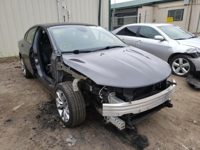 CHRYSLER 200 S 2015 with VIN 1C3CCCDG0FN678499 - Photo from auction