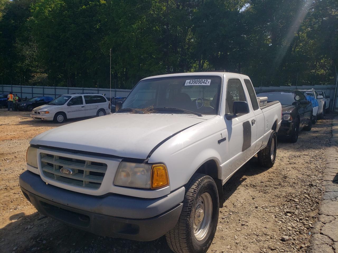 Photo 2 from auction – 2001 FORD RANGER SUP with VIN 1FTYR15E11TA97535