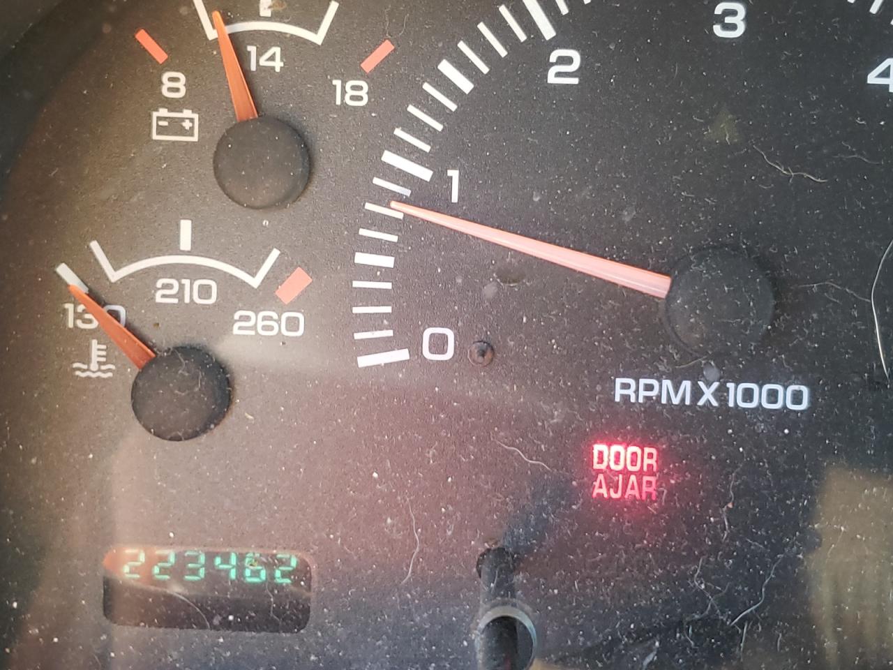 Photo 8 from auction – 1999 DODGE DURANGO with VIN 1B4HS28Z0XF506640