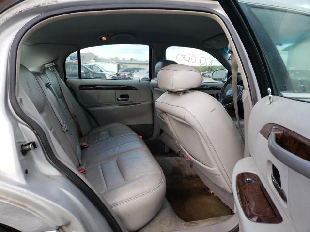 Photo 6 from auction – 1999 LINCOLN TOWN CAR E with VIN 1LNHM81W3XY702278
