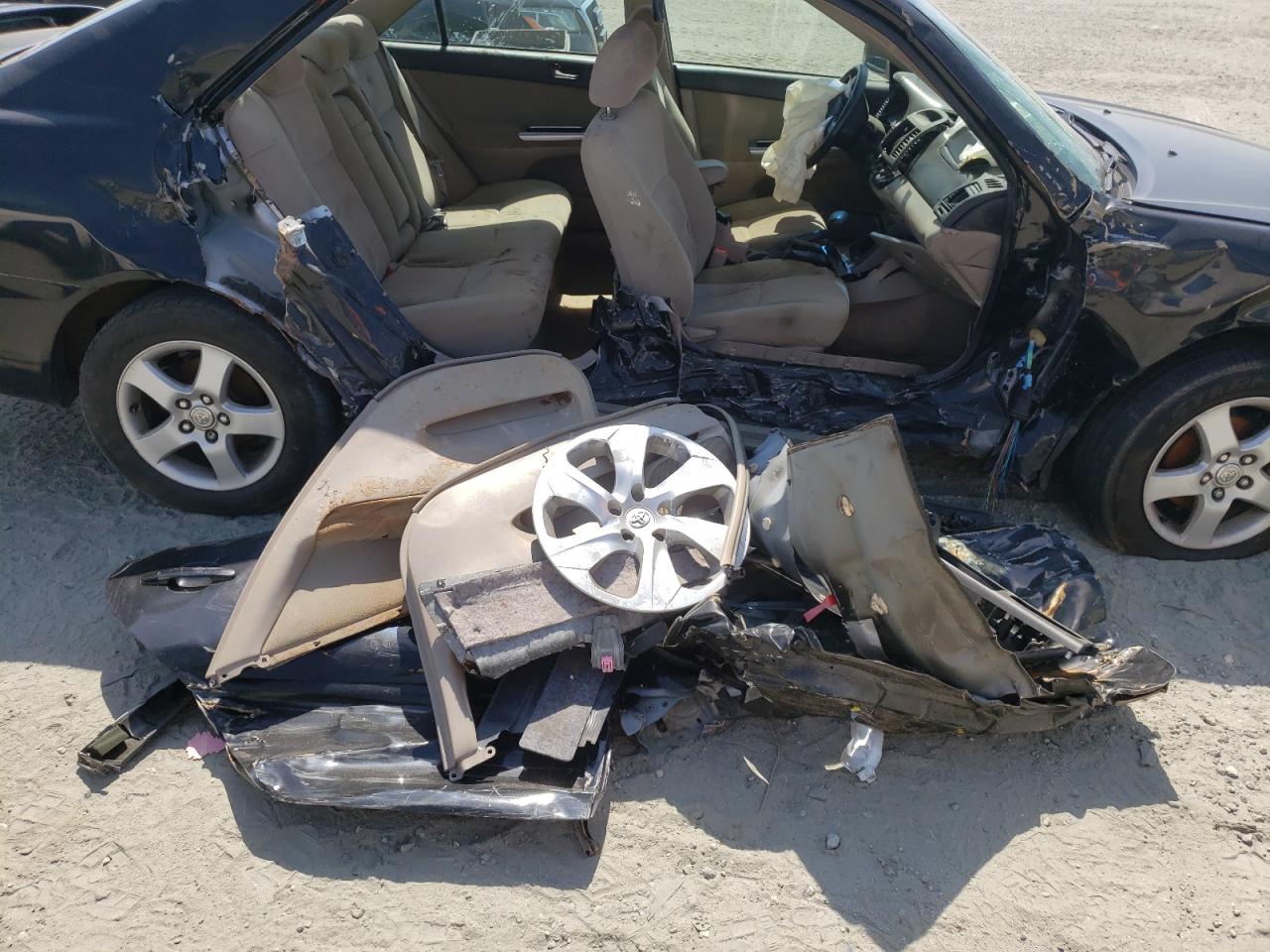 Photo 9 from auction – 2005 TOYOTA CAMRY LE with VIN 4T1BE32K75U434034