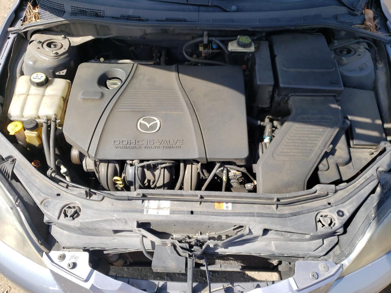 Photo 7 from auction – 2004 MAZDA 3 HATCHBAC with VIN JM1BK343341121419