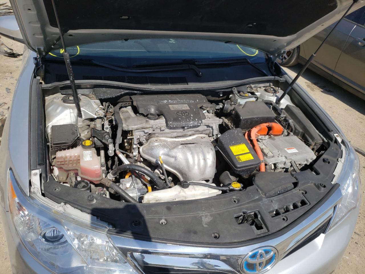 Photo 7 from auction – 2012 TOYOTA CAMRY HYBR with VIN 4T1BD1FK2CU022439