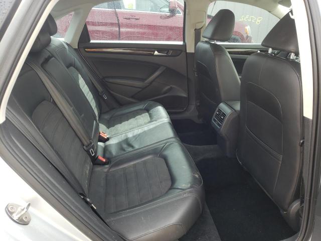 Photo 8 from auction – 2015 VOLKSWAGEN PASSAT SEL with VIN 1VWCV7A38FC104966