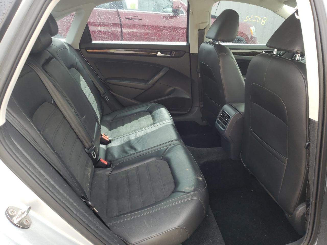 Photo 18 from auction – 2015 VOLKSWAGEN PASSAT SEL with VIN 1VWCV7A38FC104966