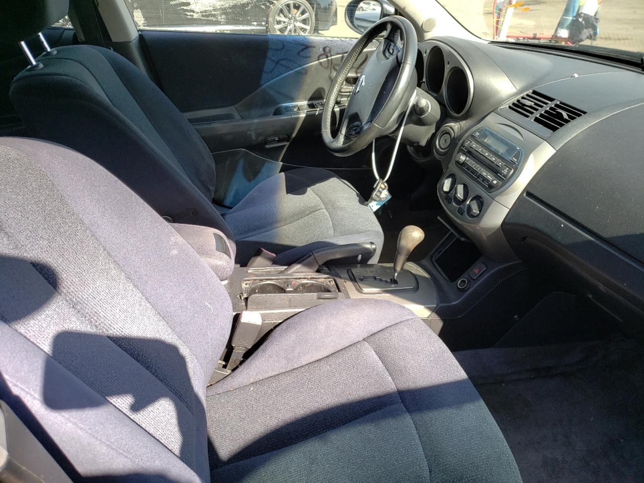 Photo 5 from auction – 2003 NISSAN ALTIMA BAS with VIN 1N4AL11D33C219546