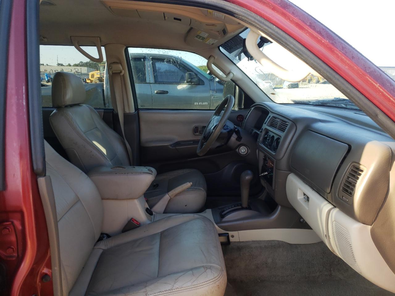 Photo 5 from auction – 2004 MITSUBISHI MONTERO SP with VIN JA4LS21R74J005478
