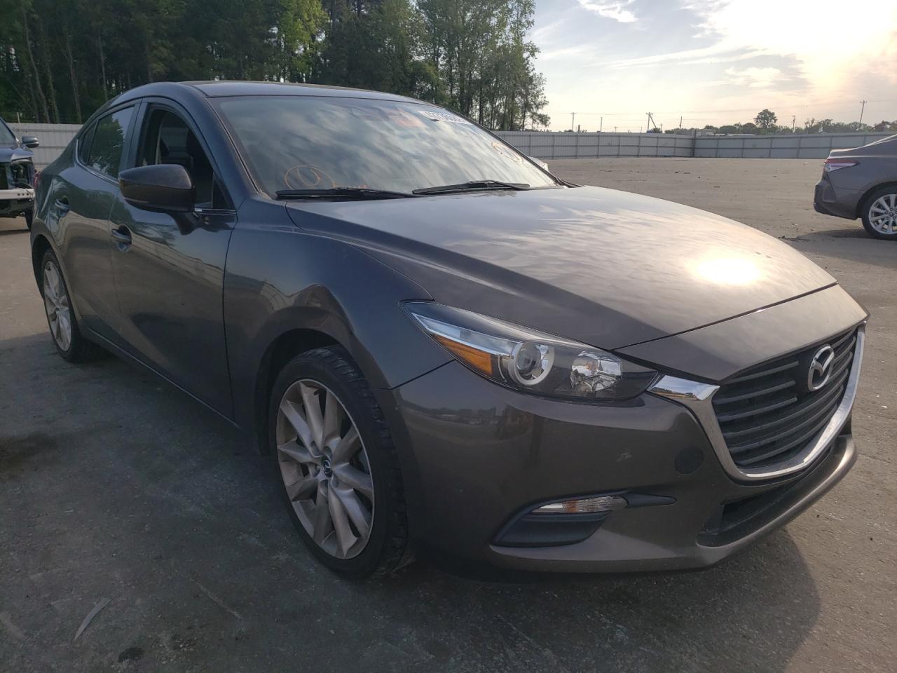 MAZDA 3 TOURING 2017 with VIN 3MZBN1V74HM106592 - Photo from auction