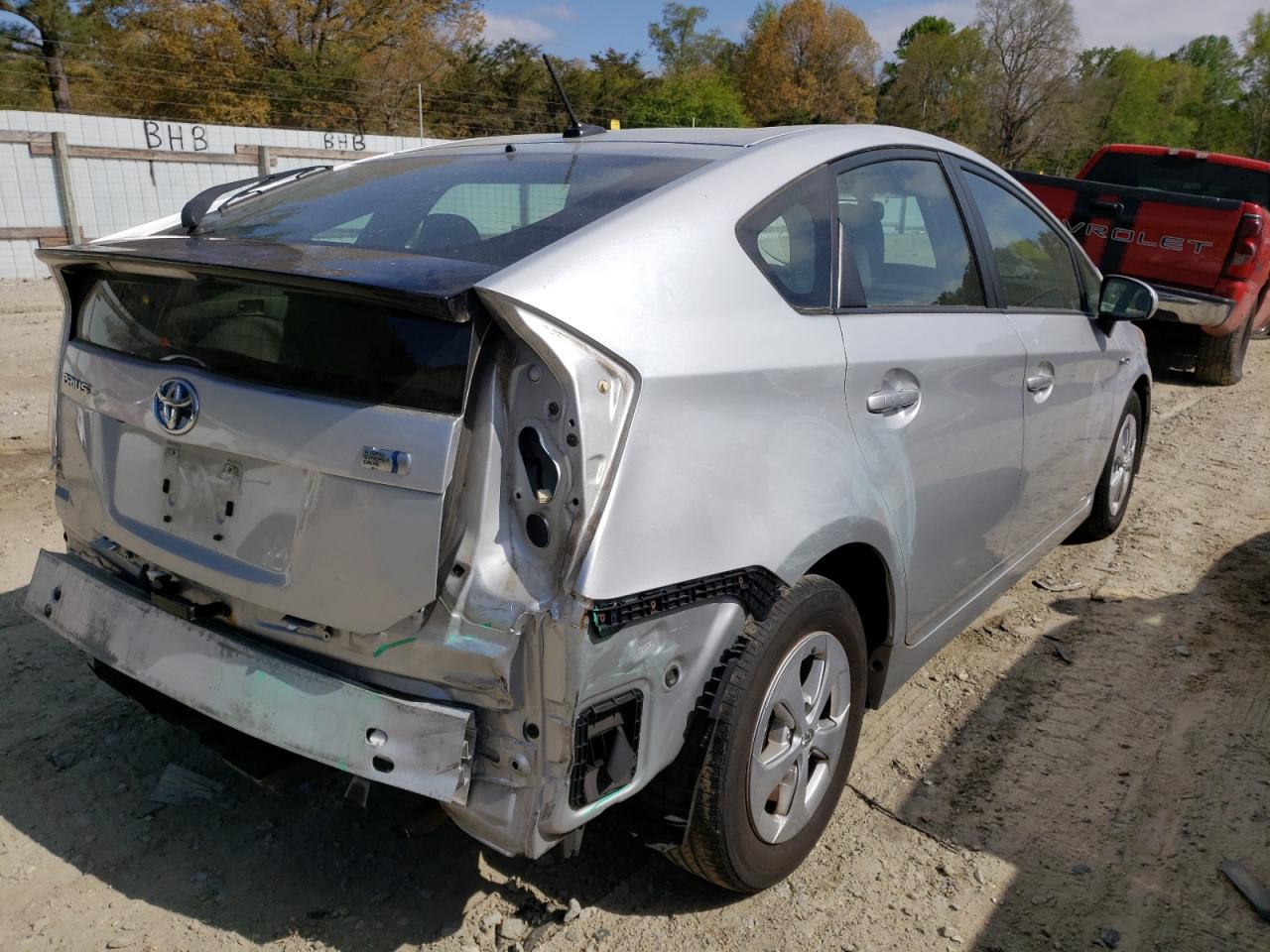 Photo 4 from auction – 2011 TOYOTA PRIUS with VIN JTDKN3DU0B1376624