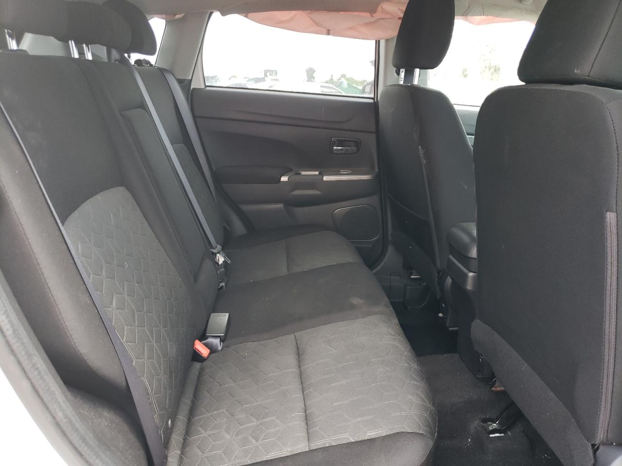 Photo 6 from auction – 2020 MITSUBISHI OUTLANDER with VIN JA4AR3AU2LU019492
