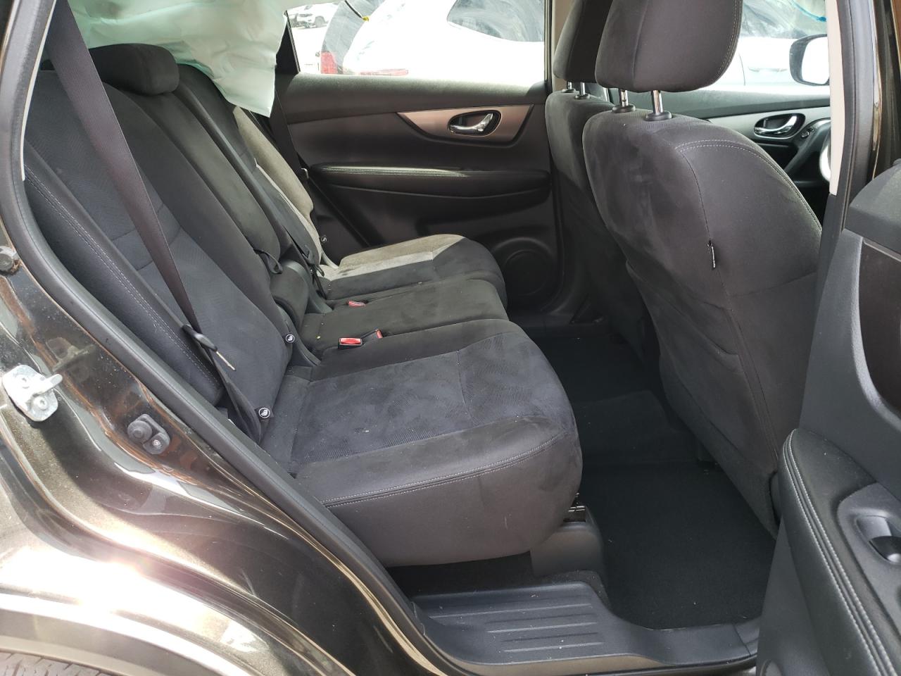 Photo 6 from auction – 2015 NISSAN ROGUE S with VIN KNMAT2MT5FP544862