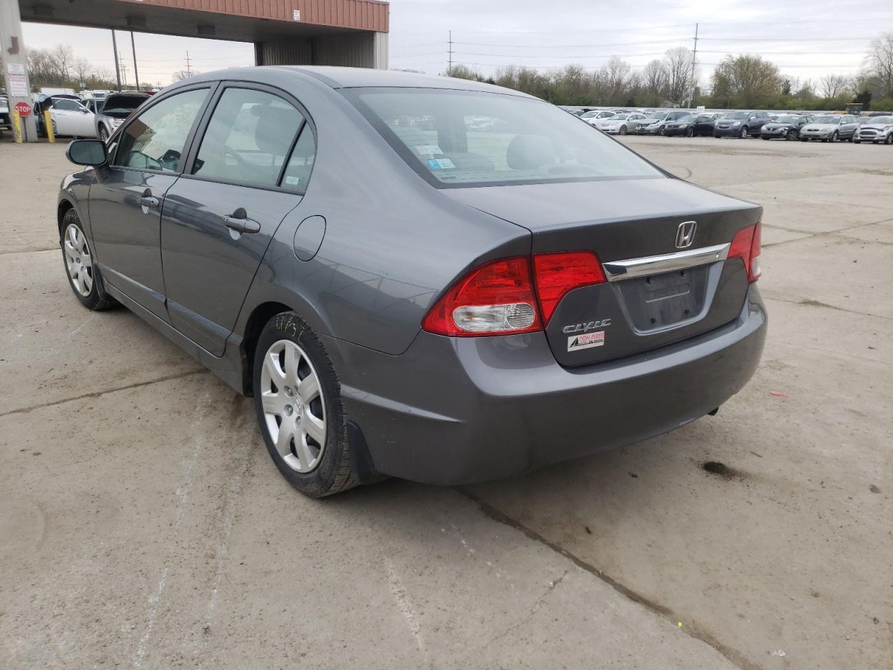 Photo 3 from auction – 2009 HONDA CIVIC LX with VIN 19XFA16509E037652