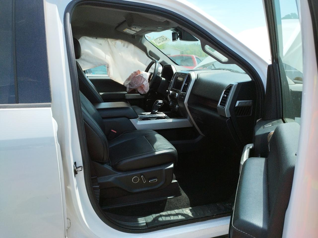 Photo 5 from auction – 2017 FORD F150 SUPER with VIN 1FTEW1EF9HFA57300