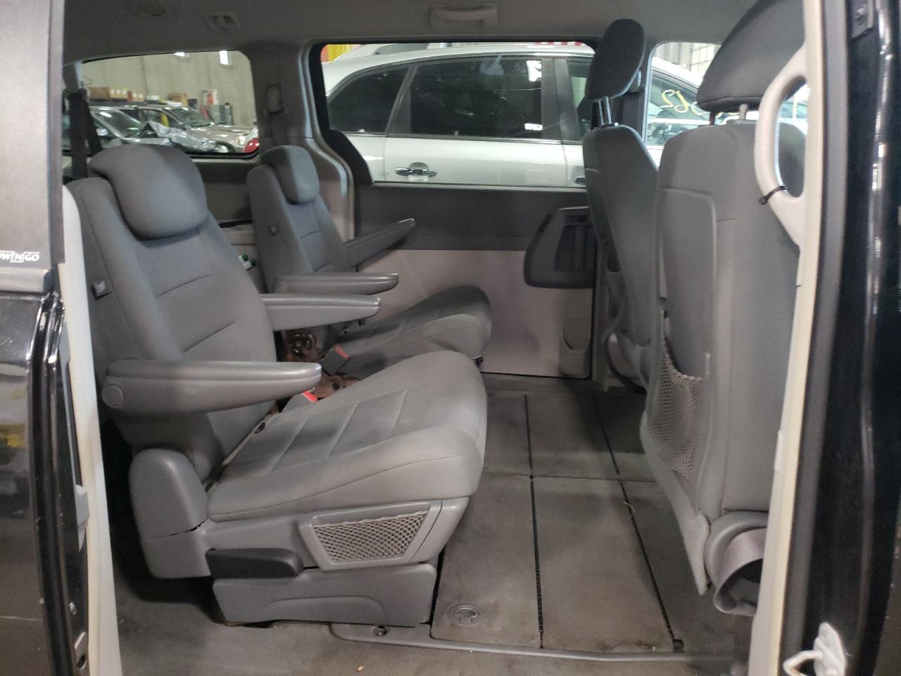 Photo 6 from auction – 2009 DODGE GRAND CARA with VIN 2D8HN54159R605477