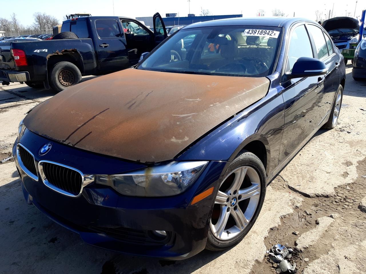 Photo 2 from auction – 2014 BMW 328 XI with VIN WBA3B3C54EJ978788