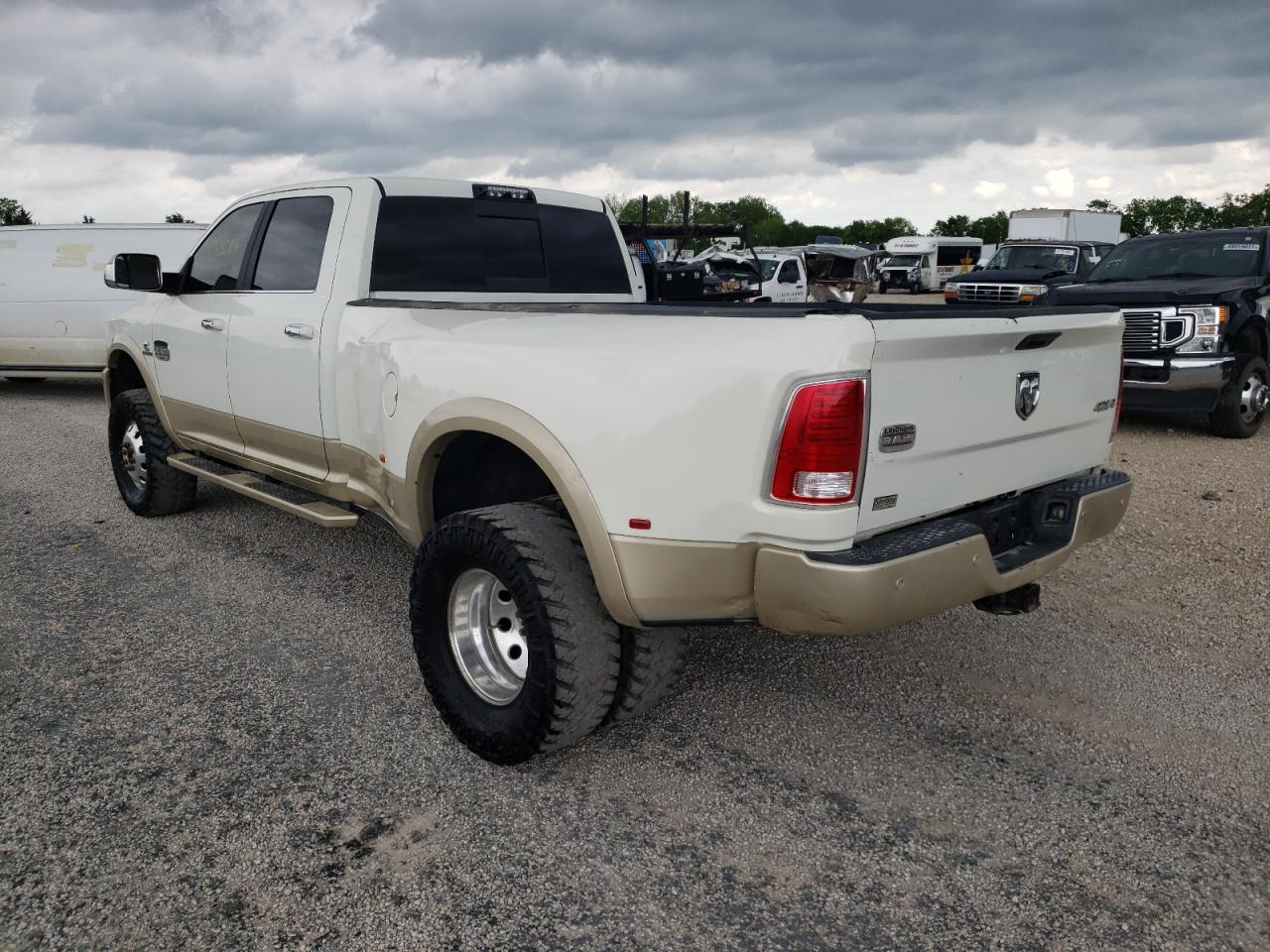 Photo 3 from auction – 2017 RAM 3500 LONGH with VIN 3C63RRKL8HG619233