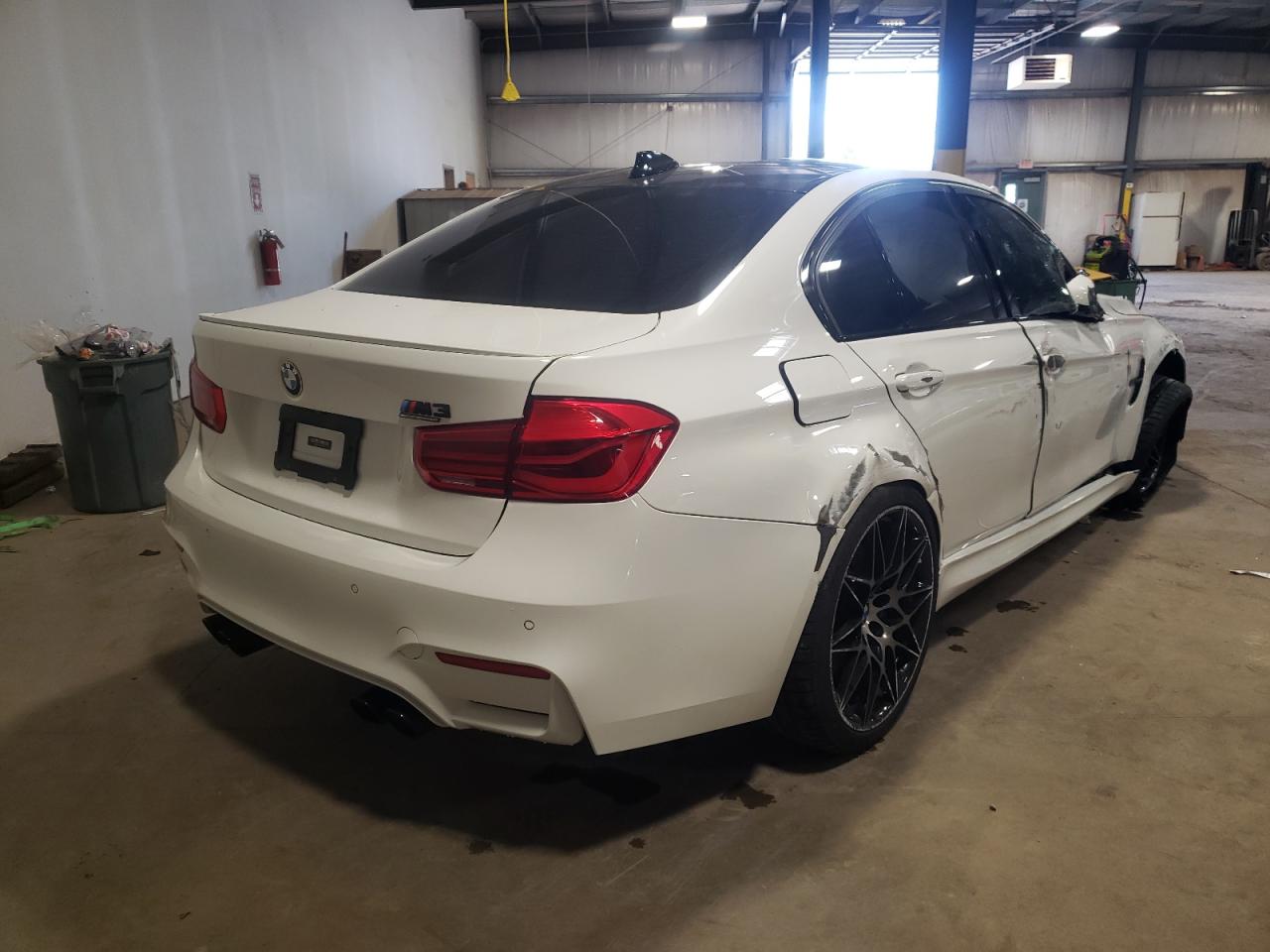 Photo 4 from auction – 2018 BMW M3 with VIN WBS8M9C59J5L71447