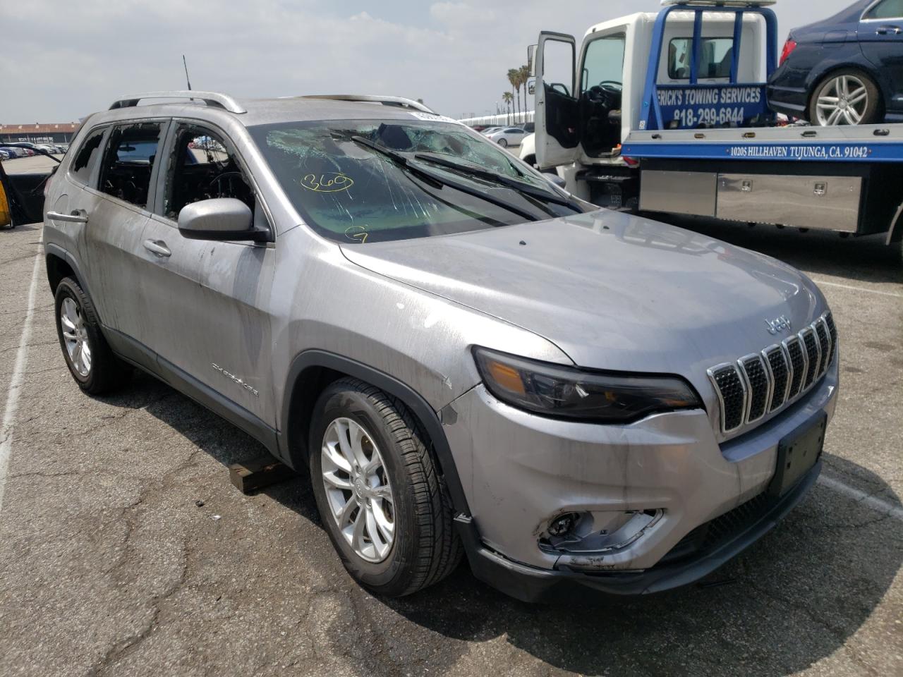 Photo 1 from auction – 2019 JEEP CHEROKEE L with VIN 1C4PJLCB0KD266401