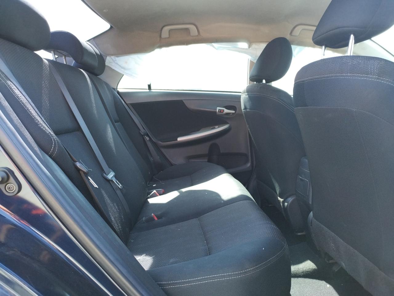 Photo 6 from auction – 2012 TOYOTA CAROLLA with VIN 2T1BU4EE8CC912233
