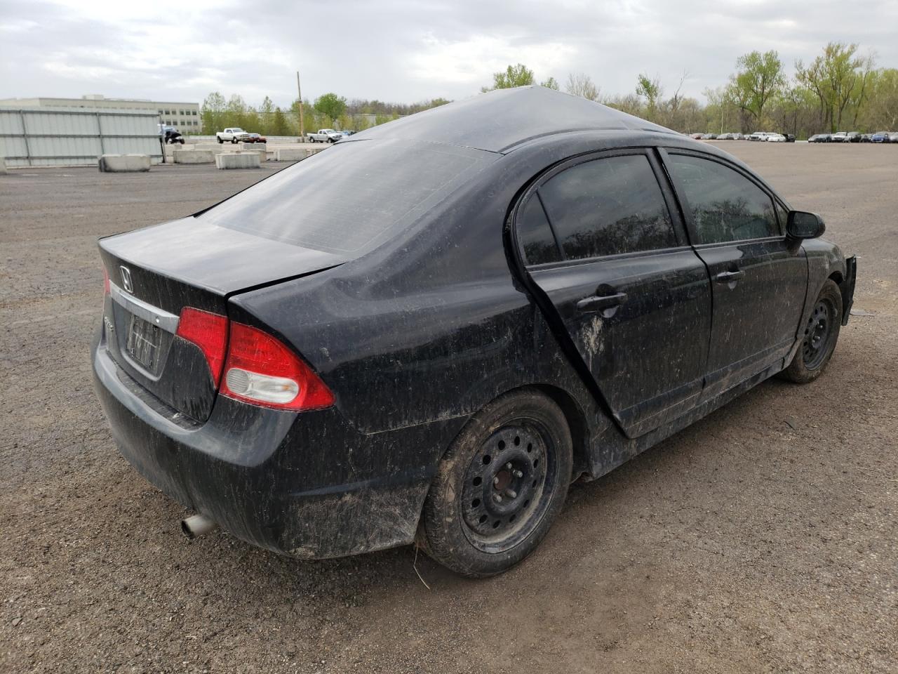 Photo 4 from auction – 2010 HONDA CIVIC LX with VIN 19XFA1F58AE038875