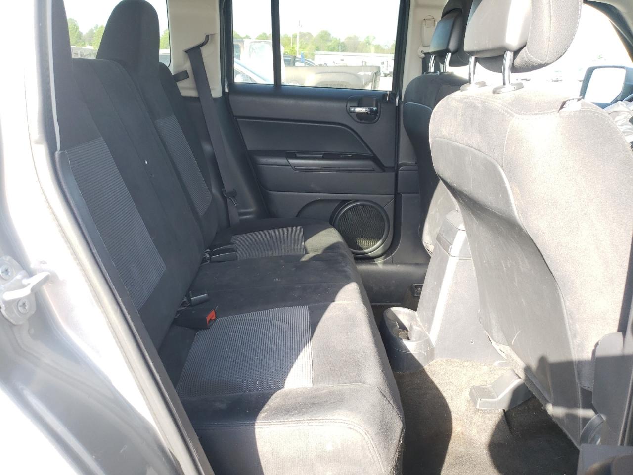 Photo 6 from auction – 2015 JEEP PATRIOT SP with VIN 1C4NJPBB7FD145936